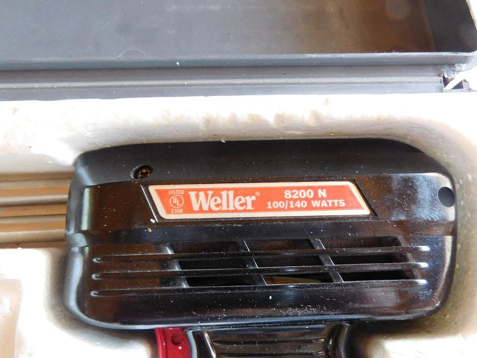 Weller 8200 N 100/140 watt Electric Soldering Gun in Case. Used. Sku # 10 - Image 2 of 2