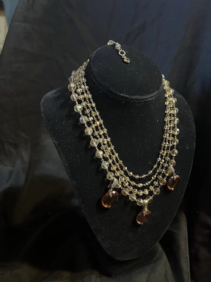 Collar de cristal de varios hilos con dijes de corazón extraíbles - China tono plata Foto 4 de 4