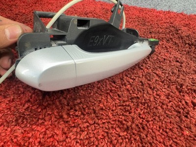BMW E90 E92 E84 E70 FRONT RIGHT SIDE DOOR HANDLE COMFORT ACCESS SILVER OEM 65K