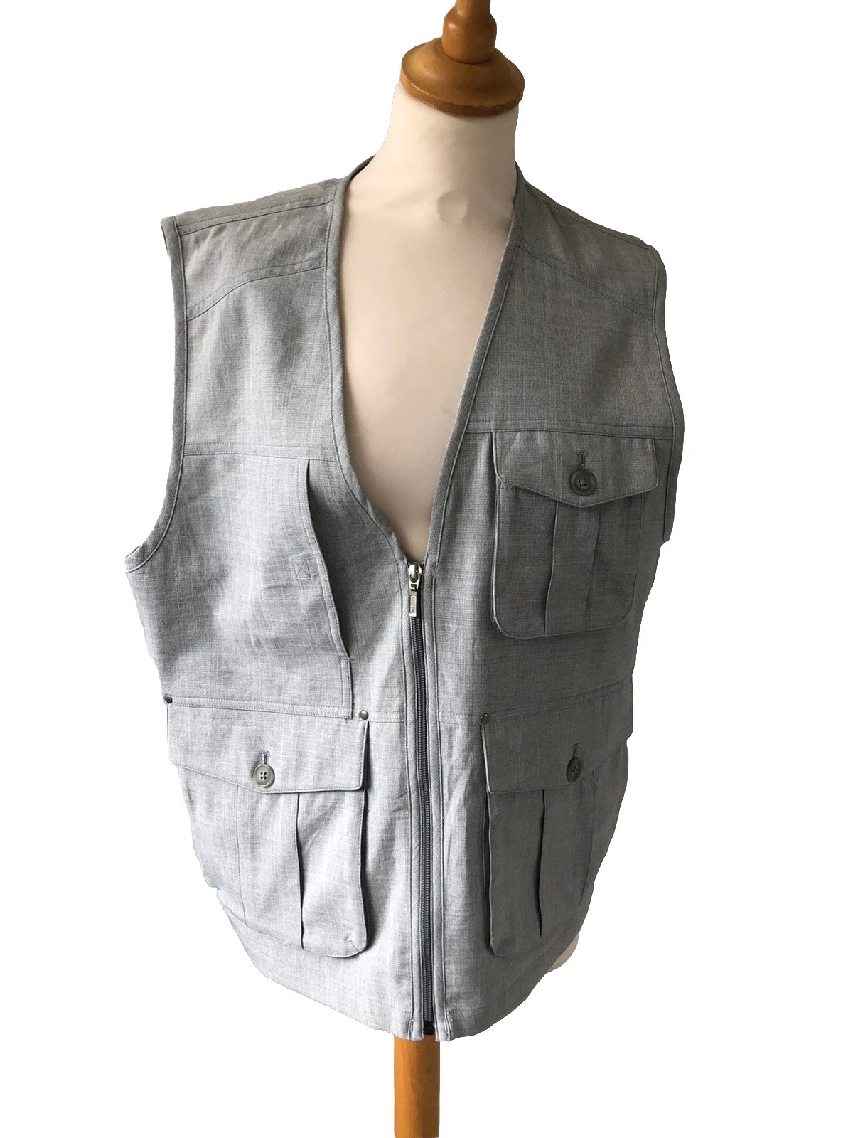 Mens Live Up Grey Fishing/Hunting Waistcoat Sz Large # 44