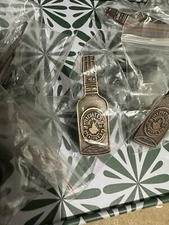 Michter's Single Barrel Straight Rye Kentucky Whiskey lapel pin  Bottle