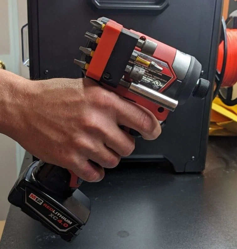 Soporte de broca magnético para atornillador de impacto Milwaukee M12 3453-20 1/4" Foto 4 de 4