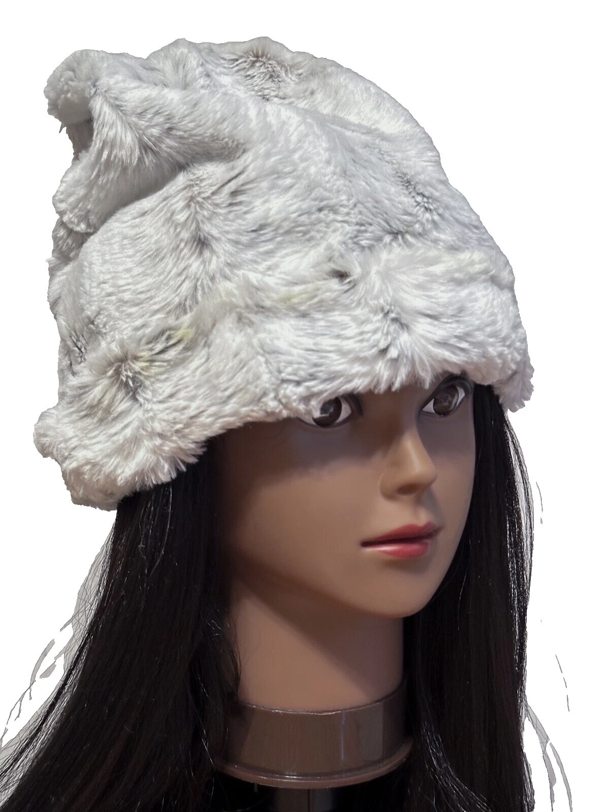 手工女式白色毛皮帽子