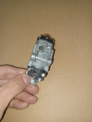 Craftsman BP510 CMXGAAMR51BP Soffiatore foglie a zaino a gas SOLO PARTE CARBURATORE! - Foto 3 di 6