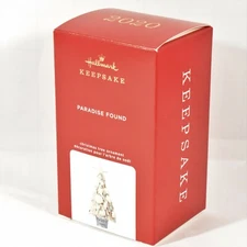 2020 Hallmark Paradise Found Shell Tree Keepsake Ornament IOB QGO1994