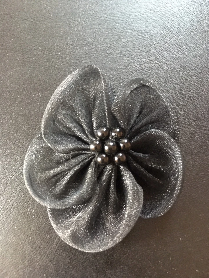 LOTE DE 5 Organza Rosa Arco Negro Artesanal Coser Tela Flor Arco Rosa Brote Cinta 2" Foto 3 de 4