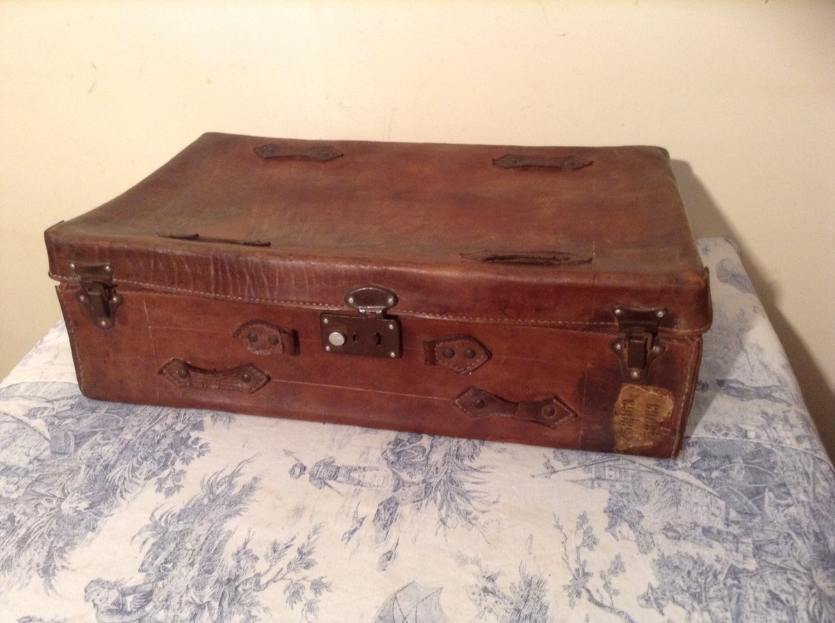 FRENCH VINTAGE LEATHER SUITCASE - Storage Case, Prop, Upcycle FRENCH VINTAGE LEATHER SUITCASE - Storage Case, Prop, Upcycle