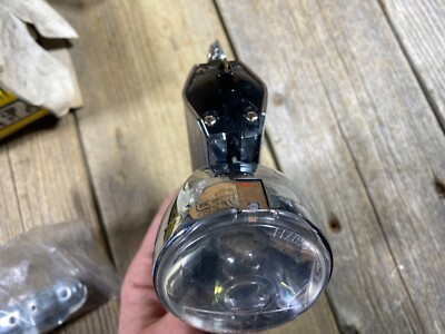 FEU LAMPE AVANT type Radios aluminium dynamo 1930s France vélo front