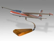 Let L-13 Blanik Desk Wood Airplane New Model Small Scale 1/72