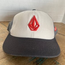 Volcom Fitted White Hat Flexfit Adult Size 7 ...