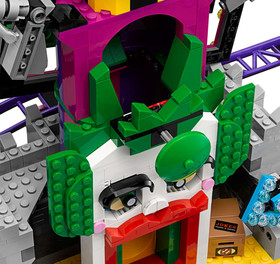 LEGO The Batman Movie 70922 The Joker Manor 3444pcs Rollercoaster NEW Sealed