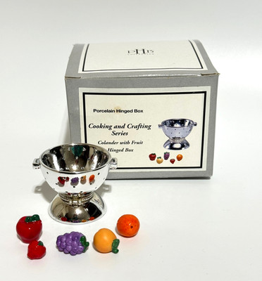 PHB Porcelain Hinged Box Colander With Fruit Trinkets Cooking Series 40390 ~ New