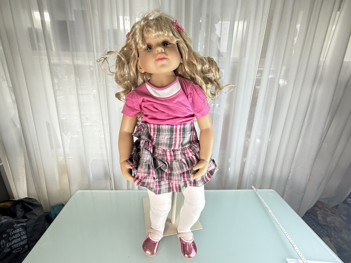 Muñeca de artista Monika Peter Licht niña muñeca de vinilo 80 cm. Buen estado