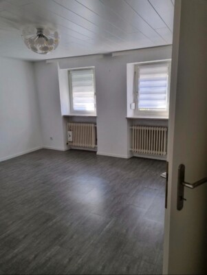 2 Zimmer Wohnung in Ansbach sucht Nachmieter eBay