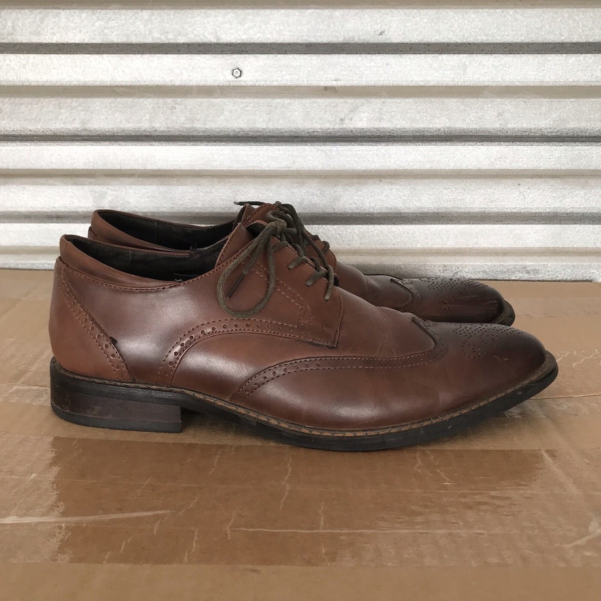 Joseph Abboud Men Brown Leather Wingtip Oxford Lace-Up Derby  display picture 3