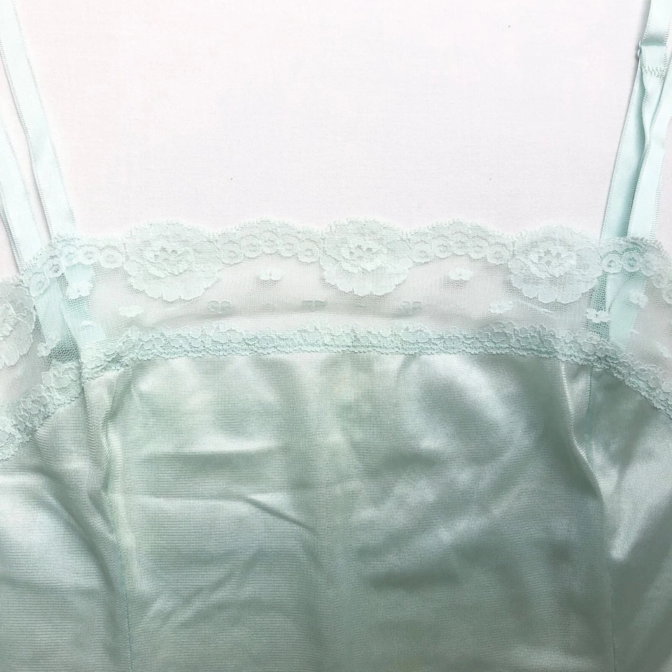 Camiseta sin mangas corta vintage de nailon verde aguamarina de encaje lencería con correa de espagueti M Foto 3 de 4