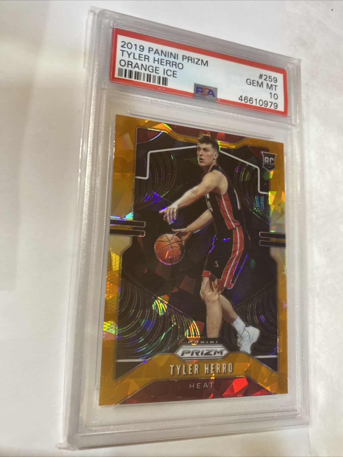 2019 Panini Prizm - Orange Ice #259 Tyler Herro. PSA 10 GEM MT