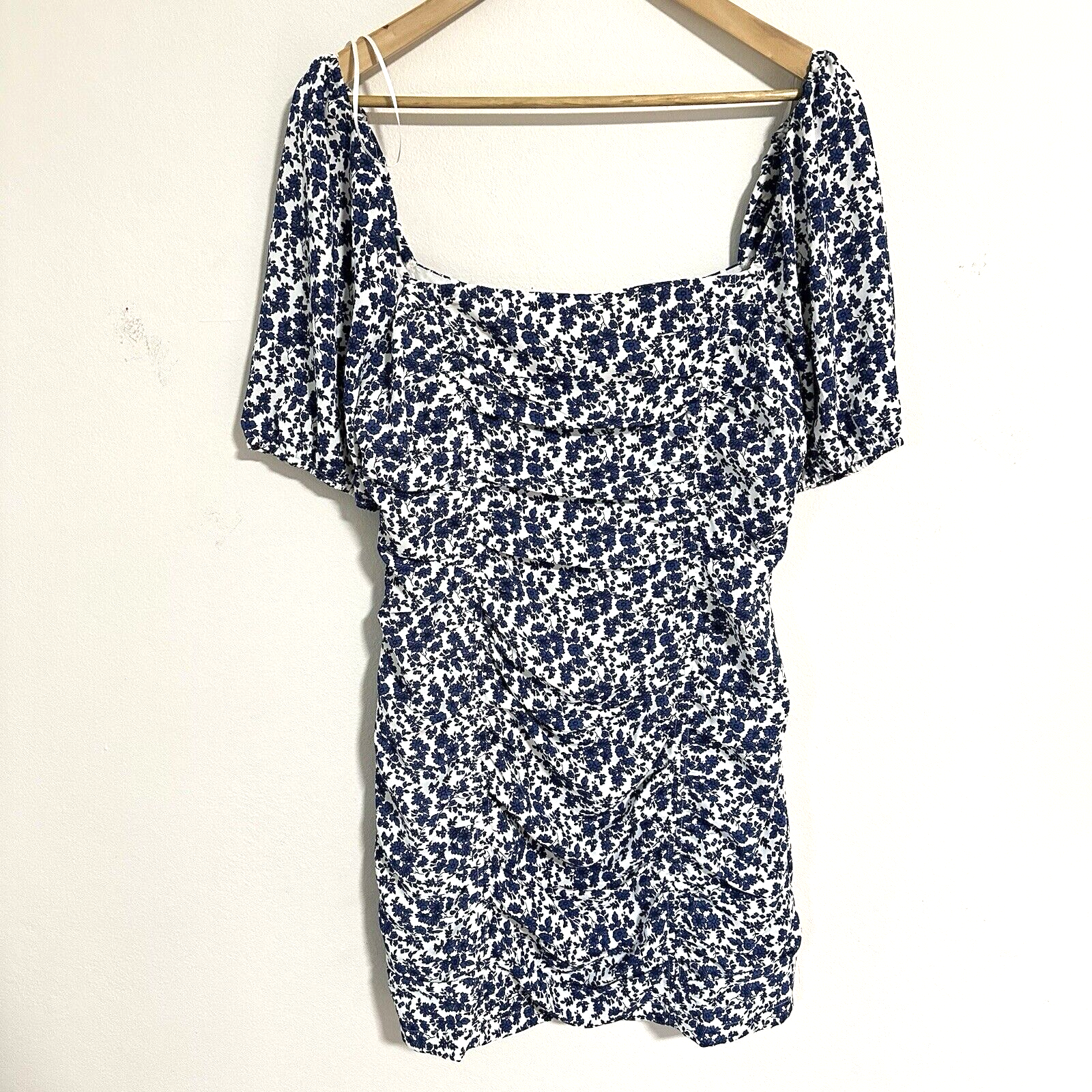 Perfect Stranger Women’s Body Con Short Dress Floral Blue Pattern Size 14