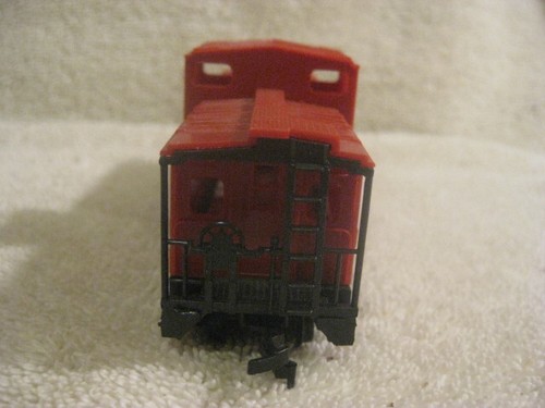 Vintage Model Power Santa Fe Railway Red Caboose ATSF 999246 New in box - Picture 7 of 9