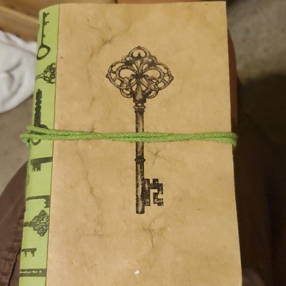 NWT Handmade Expressions Tree Free Journal 5inx7in Responsible Trade