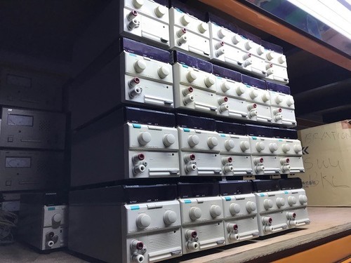 Kikusui Digital DC Regulated Power Supply Unit PMC18-2 Used - Lot of 20 Units - Picture 2 of 8