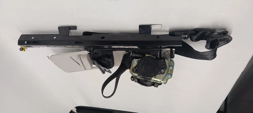 '15-'17 VOLKSWAGEN GOLF cinturón de seguridad pasajero delantero retractor OEM Foto 4 de 4