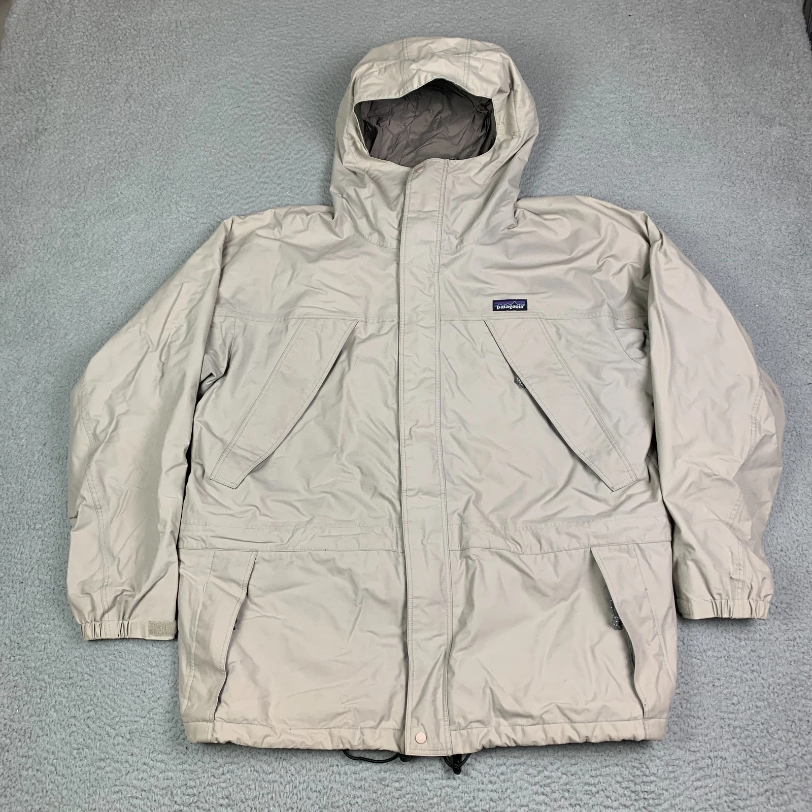 Vintage Patagonia Storm Jacket Large Gray Hooded Nylon Shell Windbreaker 83602
Opens in a new window