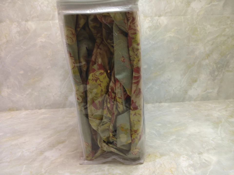 Waverly Slipcover T-Cushion Chair Ballad Bouquet In Robins Egg 32 X 43 - Image 4 of 4