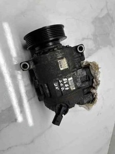 AUDI A4 Avant 8K5, B8 Kondensatpumpe Klimaanalge 8K0260805L 32603662