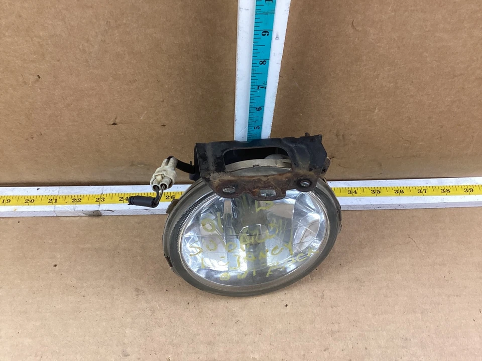 2000-2004 Subaru Legacy Front Left Driver Side Fog Light - Image 2 of 4