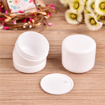 small containers for makeup travel