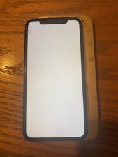 Apple iPhone 11 LCD Screen Digitizer Cracked Glass Good LCD OEM Aftermarket
