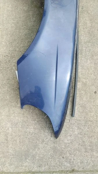 97 98 99 00 01 02 03 BMW 540I E39 GUARDABARROS DERECHO AZUL Foto 2 de 4