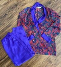 Victoria's Secret Gold Label Pajama Set Medium Purple Paisley Satin Blazer
