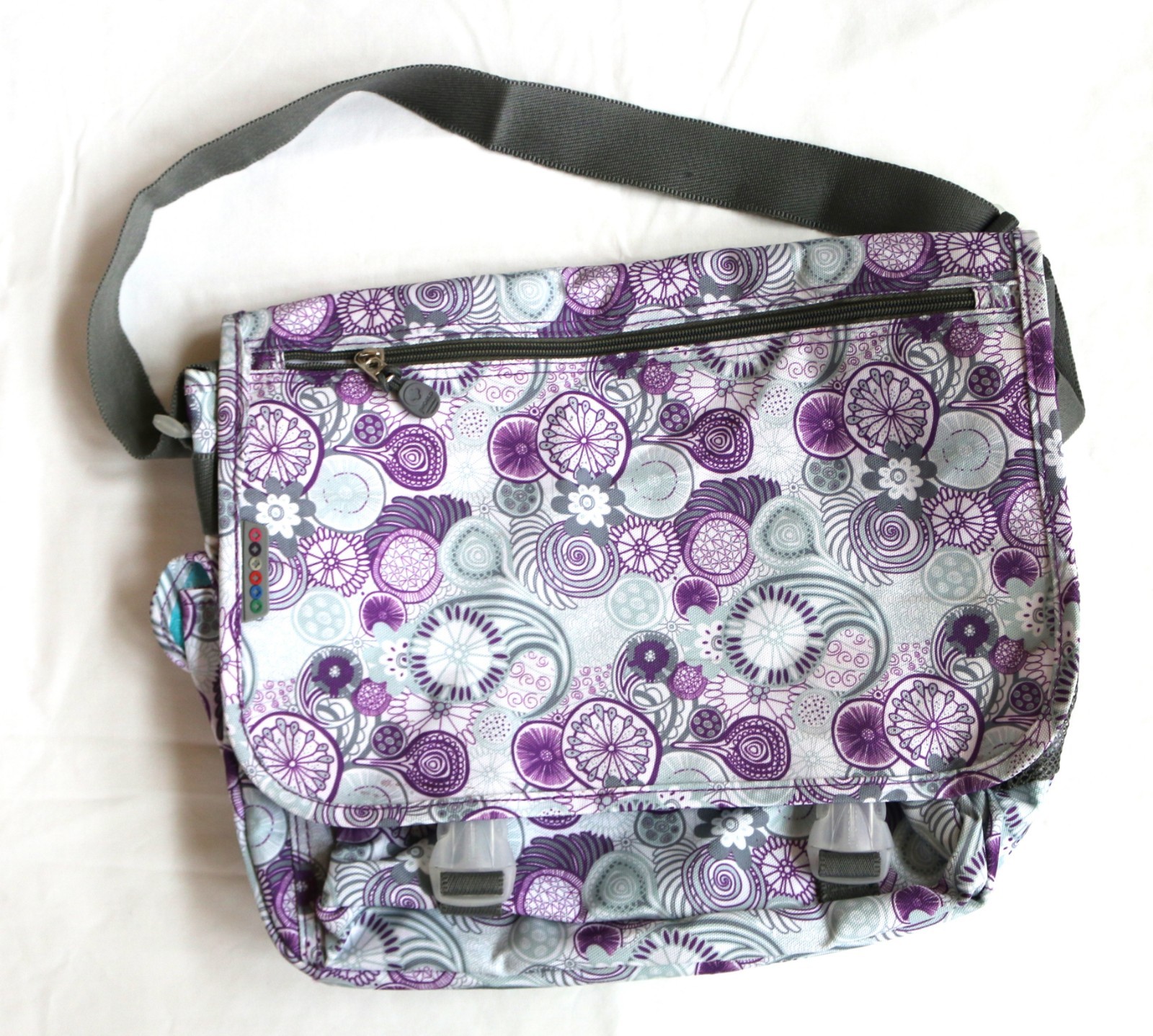 J World Purple Lemon Terry Messenger Bag SUPER CLEAN!