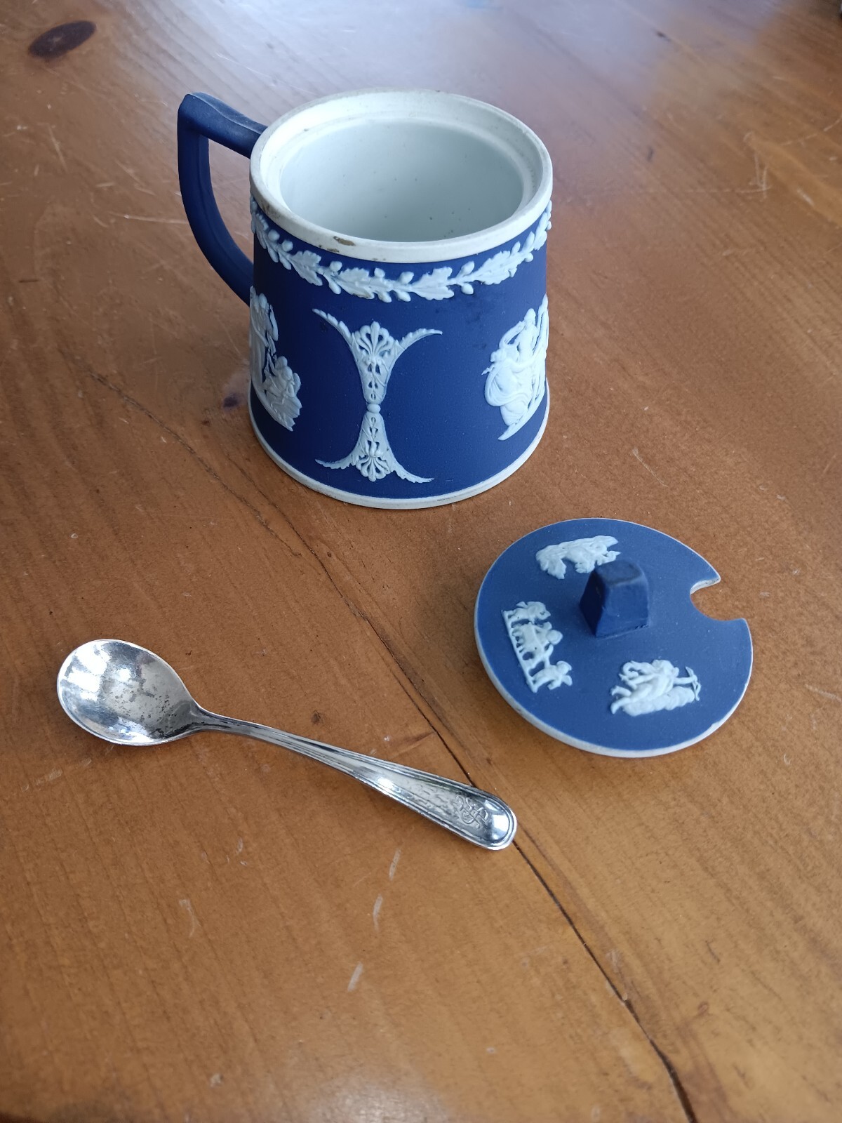 wedgwood jasperware blue mustard or jam pot with lid and sterling