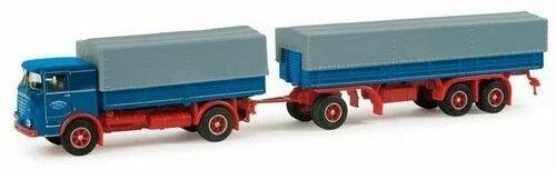 Altri modellini statici camion Herpa scala 1:87