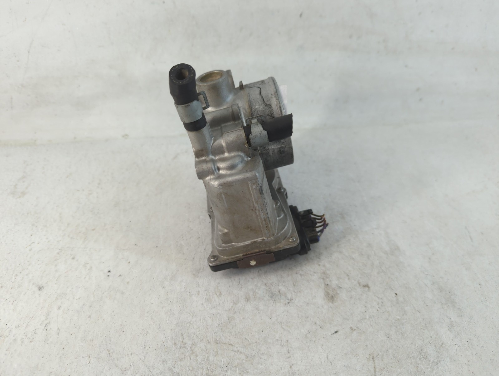 2007-2012 Nissan Sentra Throttle Body L6UXH