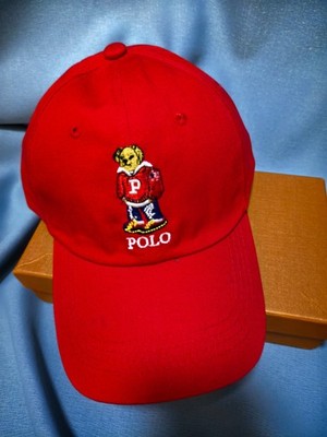Polo retro-style red men's baseball cap with embroidered pattern