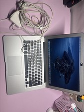 Apple MacBook Air 13" (2015) - Intel Core i5 1.8GHz, 8GB RAM, macOS Monterey