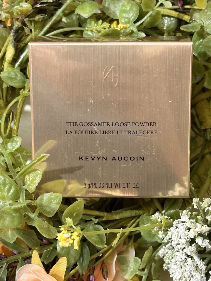 Polvo suelto Kevyn Aucoin Diaphanous The Gossamer $72 0,11 oz | 3 g Foto 2 de 4