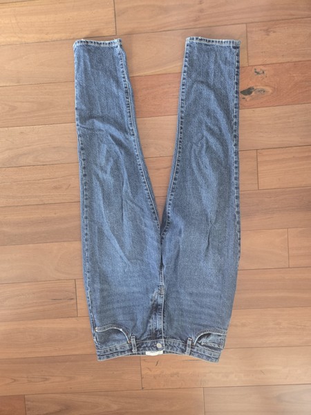 Riders by Lee ladies Hi-mum  Straight Leg Medium Wash Blue Jeans 12
