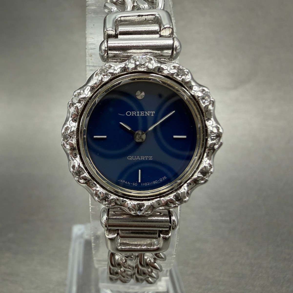 Orient Watch Women 21mm Blue Dial Silver Tone Round I110119  display picture 1