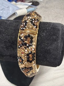 Authentic Vintage Gold Plated Intricate Leopard/Animal Print Rhinestone Hinged 7”Bracelet
