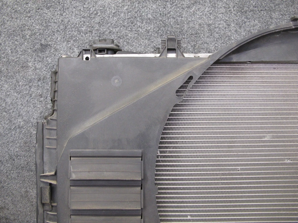 96-99 MERCEDES W140 C140 CL600 S600 RADIADOR REFRIGERACIÓN MOTOR CON CUBIERTA OEM Foto 3 de 4