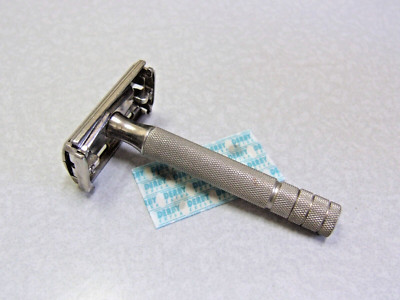 Vintage Y-4 1953 Gillette Super Speed TTO Double Edge Safety Razor USA CLEAN