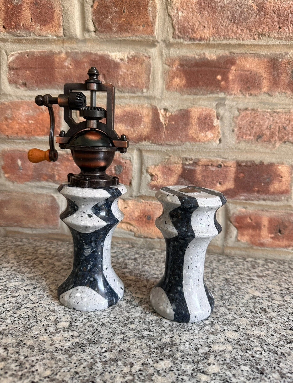 Salt & Pepper Grinder, Spice Mill, Adjustable Coarseness, Marble Pattern Shakers
