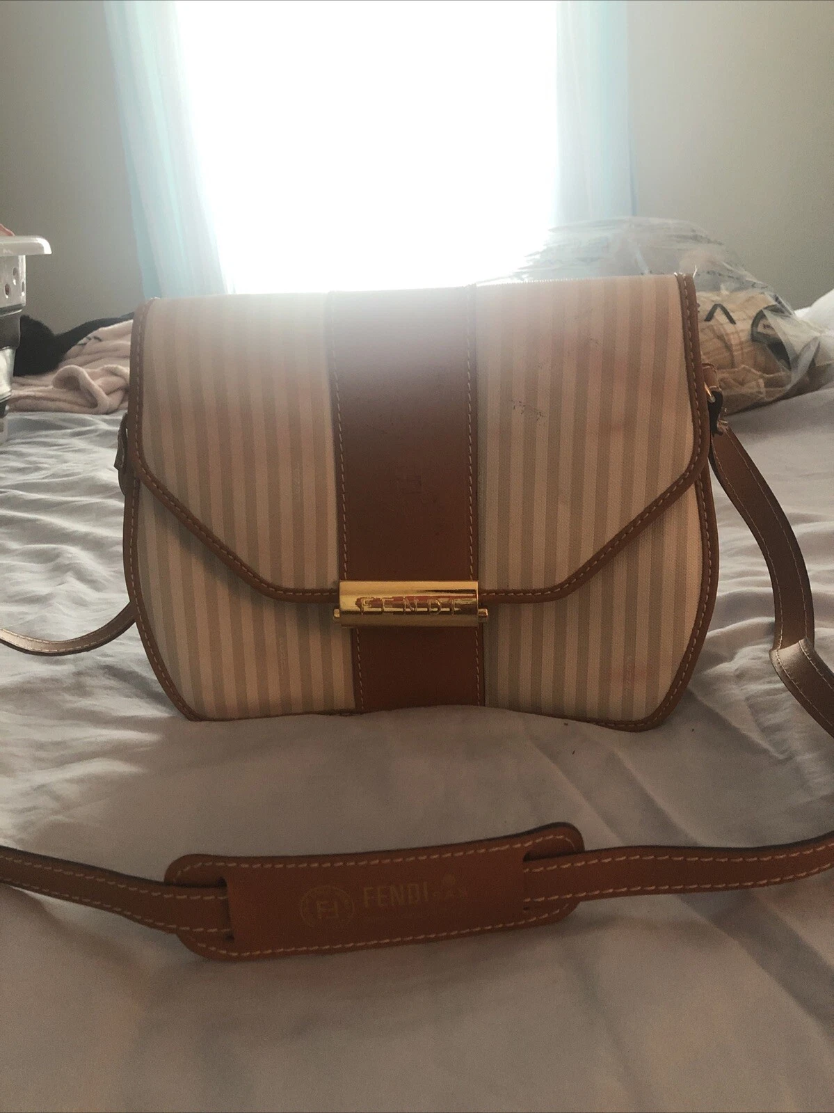 Borsa a tracolla autentica vintage anni '80 FENDI Leggi descrizione