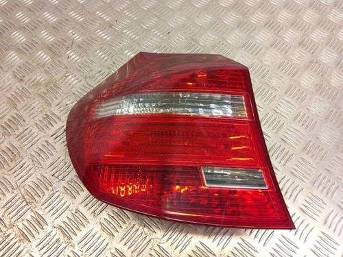 BMW 1 E87 Rücklicht hinten links 7164955 3.00 Petrol 2004 31005098
