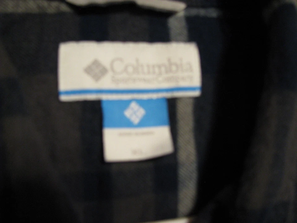 Columbia University Of Michigan Franela Hombres XL Azul Cuadros Logo Bordado Foto 2 de 4